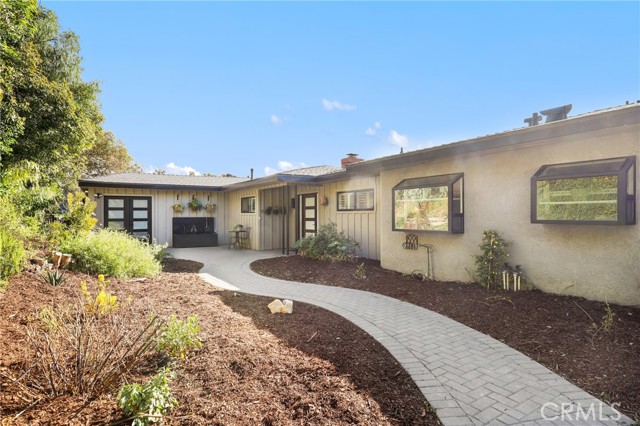 Detail Gallery Image 11 of 66 For 1918 Chandos Ln, La Habra Heights,  CA 90631 - 3 Beds | 3 Baths