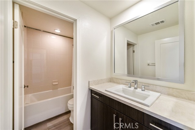 Detail Gallery Image 18 of 31 For 120 Rockefeller, Irvine,  CA 92612 - 3 Beds | 3 Baths