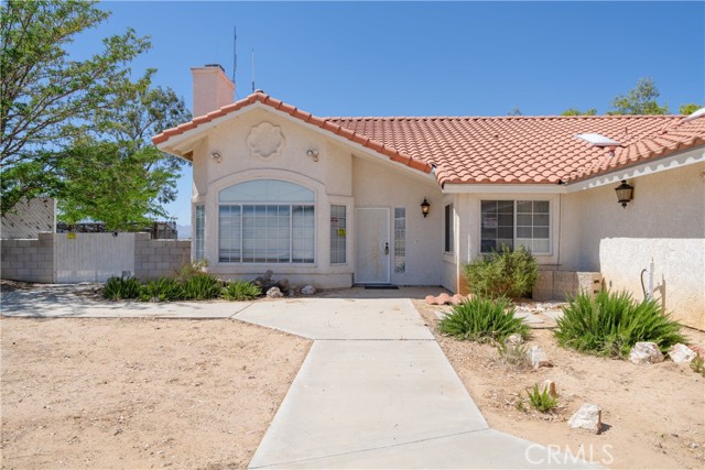 17157 Hacienda Boulevard, California City CA: https://media.crmls.org/medias/026bb83d-9cb7-44f6-86ce-4daafe653d42.jpg