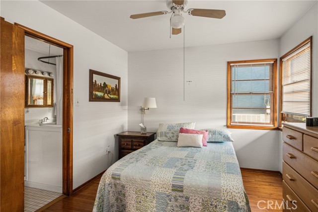 273 N Cleveland Street, Orange CA: https://media.crmls.org/medias/026bd151-d89b-4f8c-b1a1-ecee71540497.jpg