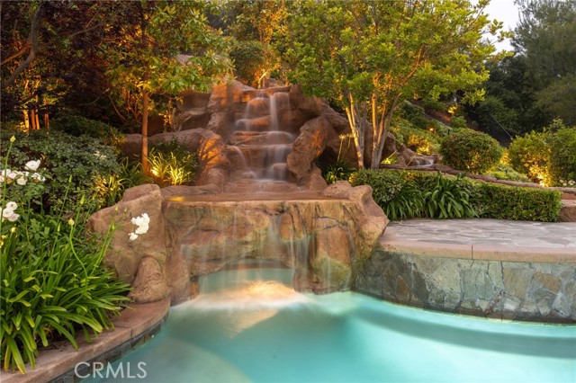 1314 Caitlyn Circle photo 5
