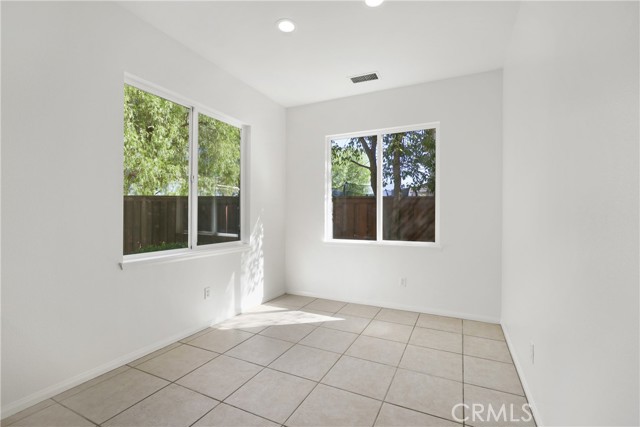 Detail Gallery Image 14 of 46 For 38035 Copperwood St, Murrieta,  CA 92562 - 4 Beds | 2/1 Baths