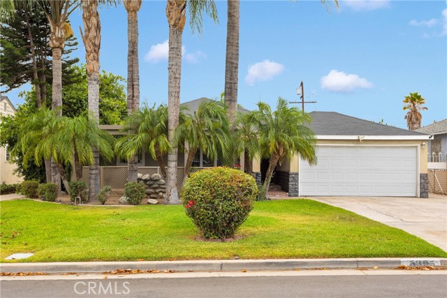 Detail Gallery Image 3 of 38 For 5395 Granada Ave, Riverside,  CA 92504 - 4 Beds | 2 Baths