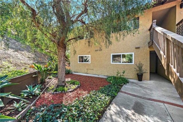 Detail Gallery Image 24 of 35 For 214 via Robina #1,  San Clemente,  CA 92672 - 2 Beds | 2 Baths