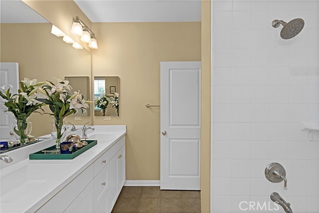 Image 17 of 23 For 79 Island Coral