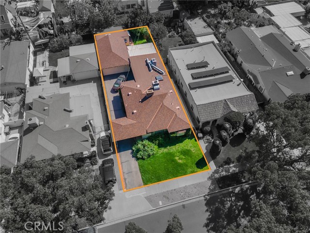 Image 45 of 56 For 236 Providencia Avenue