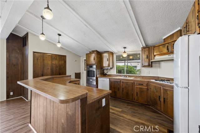 Detail Gallery Image 16 of 40 For 1601 S Garey, Pomona,  CA 91766 - 3 Beds | 2 Baths