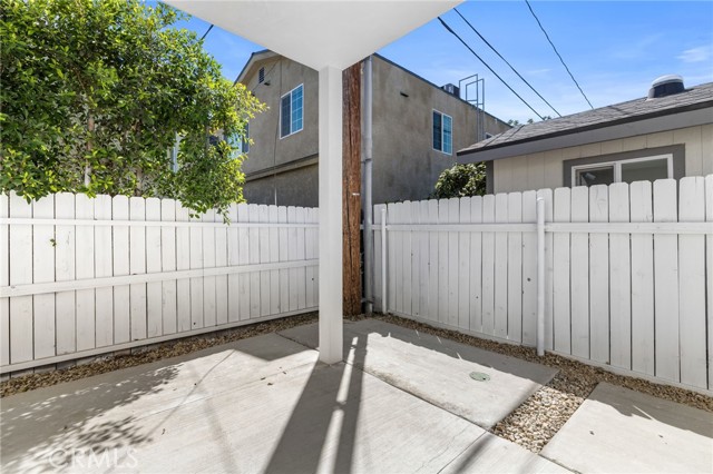 Detail Gallery Image 62 of 69 For 1504 N California, Burbank,  CA 91505 - – Beds | – Baths