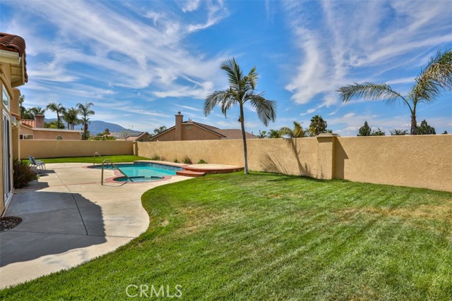 675 Avenida Terrazo, Corona CA: https://media.crmls.org/medias/0274194d-7e61-42f7-bdea-5dd70bf0227e.jpg
