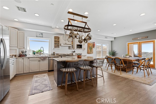 Image 59 of 73 For 15471 Green Valley Truck