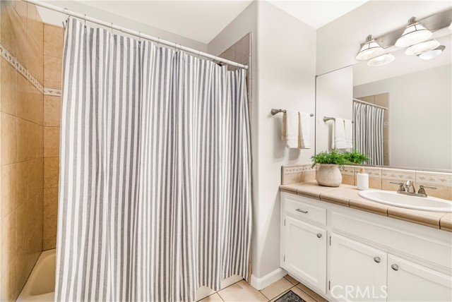 Detail Gallery Image 40 of 57 For 2286 Burlingame Drive, Chico,  CA 95928 - 4 Beds | 3 Baths