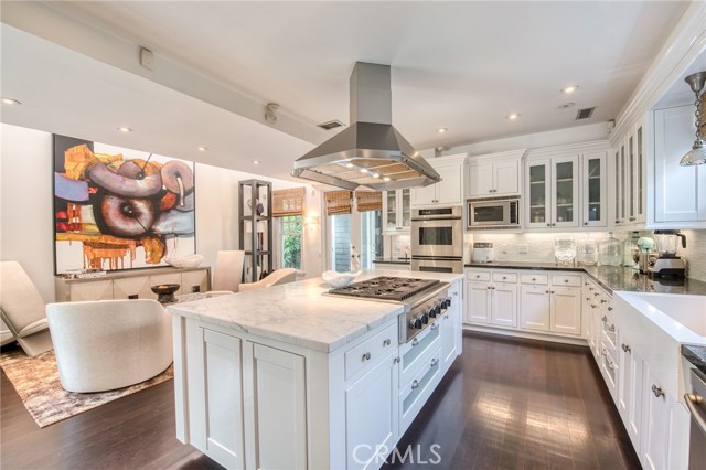 Detail Gallery Image 11 of 22 For 325 Poppy Ave, Corona Del Mar,  CA 92625 - 3 Beds | 2/1 Baths