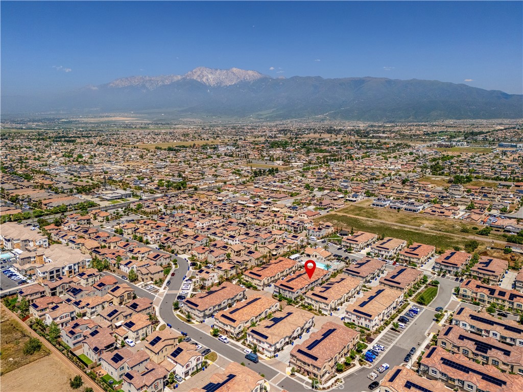 https://media.crmls.org/medias/027620d3-b62a-4f1d-95e6-6005cd9c6a5c.jpg?preset=X-Large