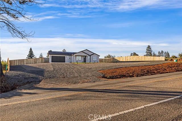 Detail Gallery Image 3 of 42 For 5369 Pentz, Paradise,  CA 95969 - 2 Beds | 2 Baths