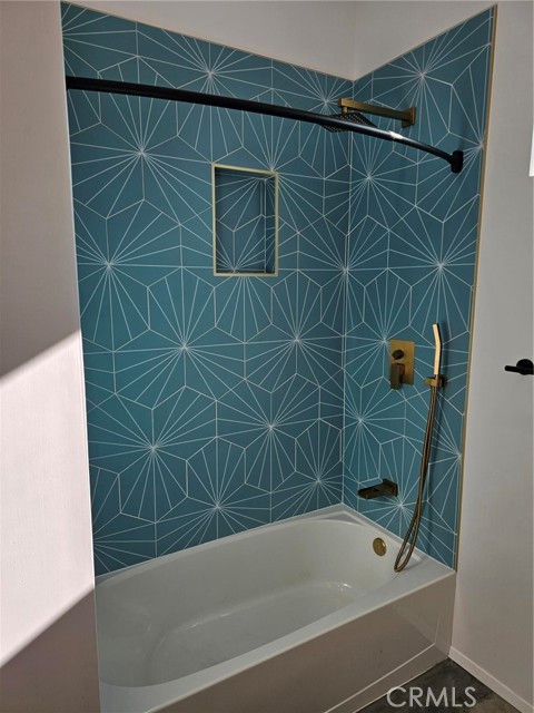 Detail Gallery Image 8 of 20 For 720 San Pascual Ave, Los Angeles,  CA 90042 - 3 Beds | 2 Baths