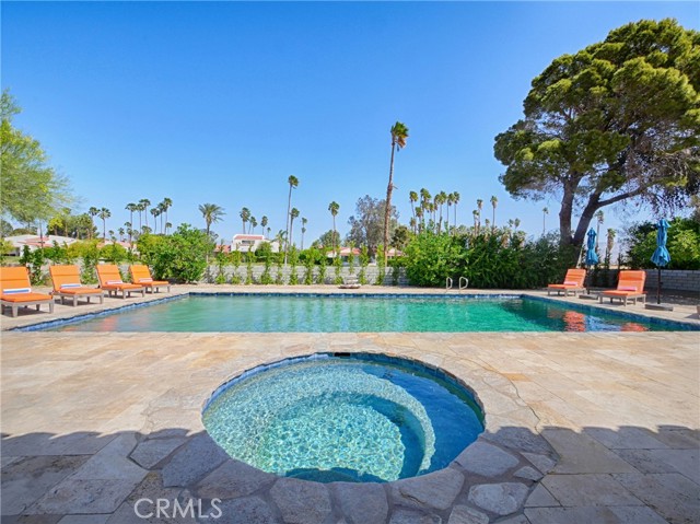 Detail Gallery Image 8 of 48 For 3060 E Verona Rd, Palm Springs,  CA 92262 - 5 Beds | 3 Baths