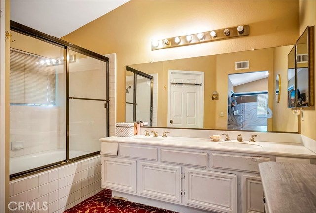 Detail Gallery Image 14 of 21 For 7354 Woodvale Ct, West Hills,  CA 91307 - 4 Beds | 3 Baths