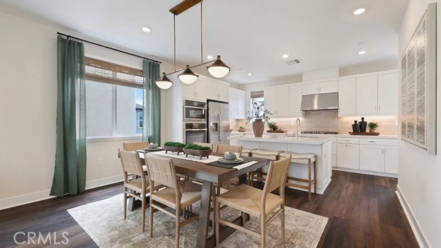 27463 Sand Almond Way, Valencia CA: https://media.crmls.org/medias/02784d54-fe57-4e2f-9d0a-b19854266a1a.jpg