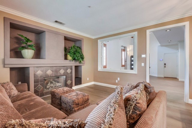 1129 Capitol Drive, San Pedro CA: https://media.crmls.org/medias/02786c51-5b79-4ac6-8791-7f50a081bcd2.jpg