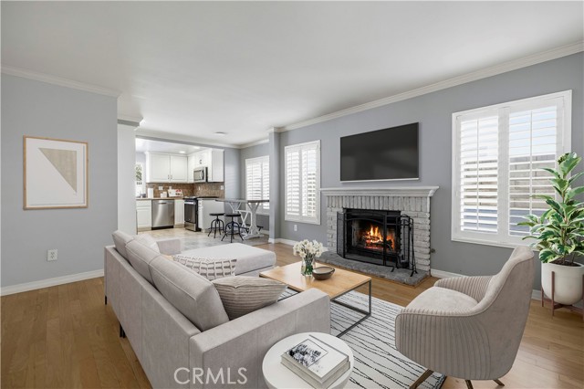 Detail Gallery Image 23 of 66 For 28245 Stonington, Saugus,  CA 91350 - 4 Beds | 3 Baths