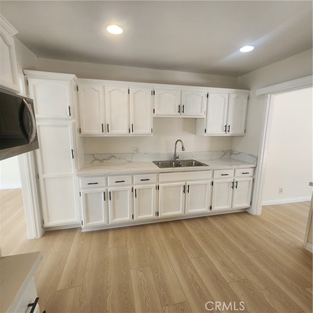 11413 Horton Avenue, Downey CA: https://media.crmls.org/medias/0278914d-a82c-4f89-8b72-b4d093480553.jpg