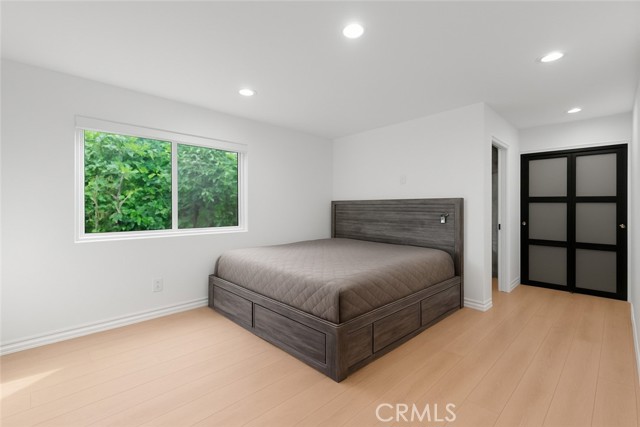 Detail Gallery Image 16 of 26 For 3677 Eddingham Ave, Calabasas,  CA 91302 - 6 Beds | 6/1 Baths