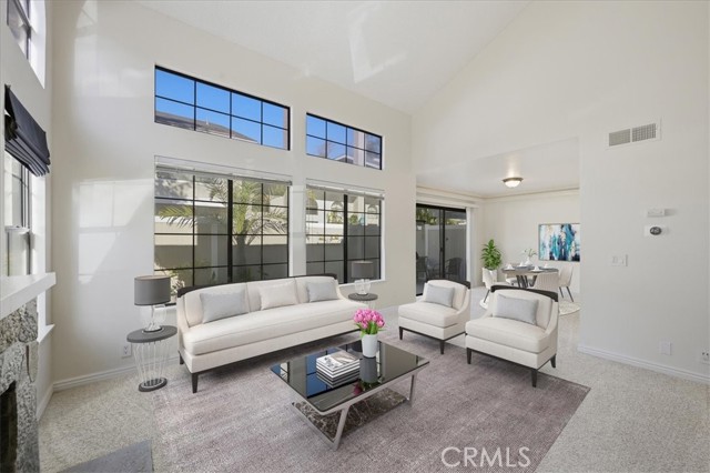 23401 Via Linda, Mission Viejo CA: https://media.crmls.org/medias/027938c4-fbe0-4f2e-9445-f751e0181a77.jpg