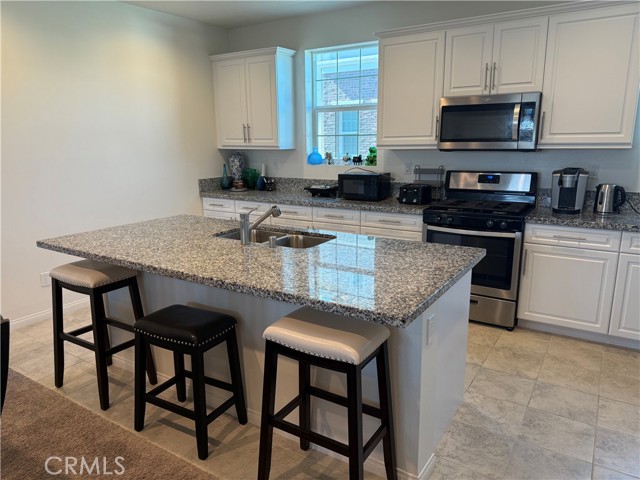 Detail Gallery Image 15 of 44 For 8933 Orangethorpe Ave, Buena Park,  CA 90621 - 4 Beds | 3/1 Baths