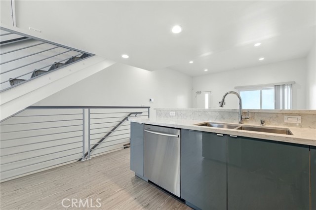 Detail Gallery Image 12 of 43 For 4461 Tujunga Ave #102,  Studio City,  CA 91602 - 3 Beds | 2/1 Baths