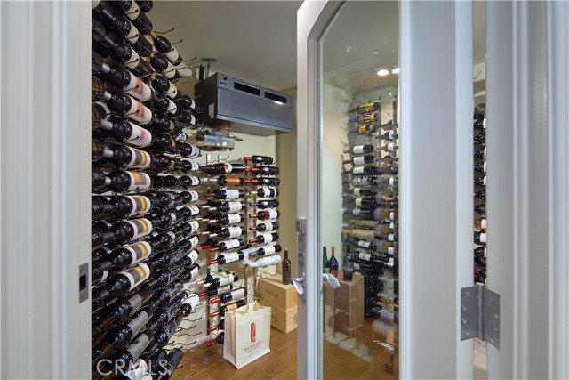 Detail Gallery Image 10 of 42 For 1 Elk Grove Ln, Laguna Niguel,  CA 92677 - 5 Beds | 5/2 Baths