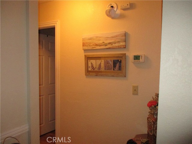 24515 California Avenue, Hemet CA: https://media.crmls.org/medias/027b6a2a-4d56-429a-a3f3-3ef4d1793391.jpg