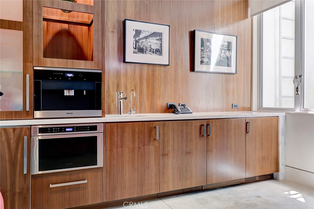 3208 Ocean Drive