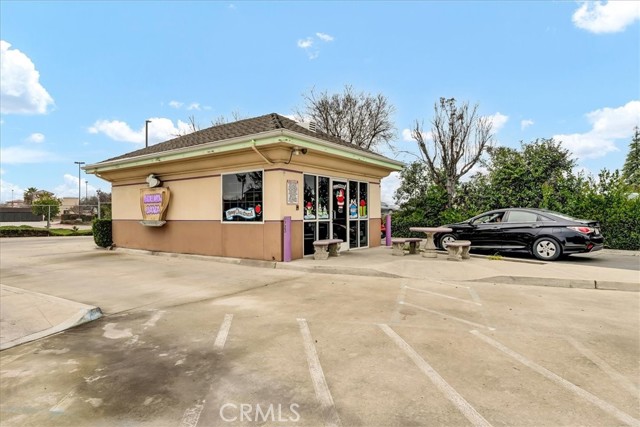 Image 1 of 26 For 1720 Noble Avenue