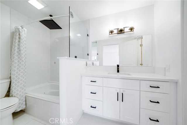 Detail Gallery Image 11 of 18 For 6050 Canterbury Dr #F324,  Culver City,  CA 90230 - 2 Beds | 2 Baths