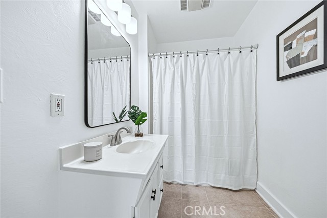 Detail Gallery Image 22 of 37 For 1384 Prospect, Long Beach,  CA 90804 - 3 Beds | 2 Baths