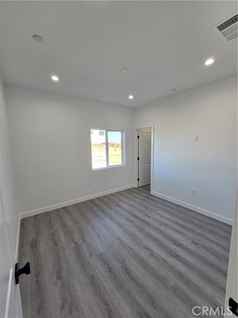 Detail Gallery Image 20 of 24 For 10401 N Loop Bld, California City,  CA 93505 - 4 Beds | 2/1 Baths