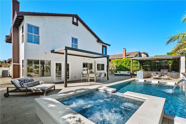 Detail Gallery Image 3 of 42 For 28372 La Falda, Laguna Niguel,  CA 92677 - 4 Beds | 3 Baths