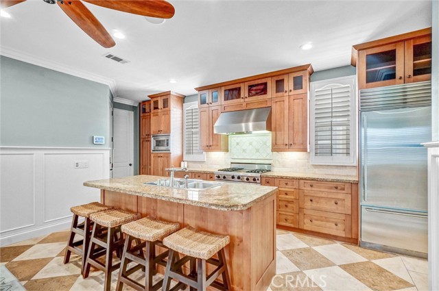 206 E Balboa Boulevard, Newport Beach, California 92661, 3 Bedrooms Bedrooms, ,3 BathroomsBathrooms,Residential Lease,For Rent,206 E Balboa Boulevard,CRIV25010739