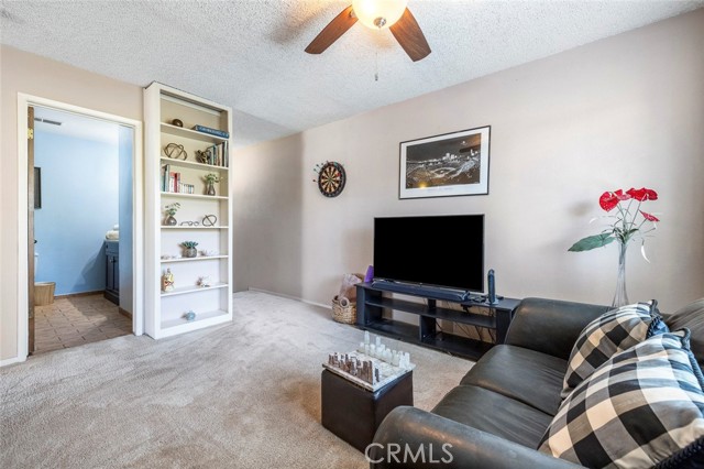 Detail Gallery Image 30 of 40 For 8052 N Mariposa St, Fresno,  CA 93720 - 3 Beds | 2 Baths
