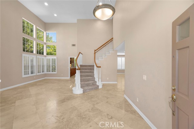 MLS #OC25234002 image #10