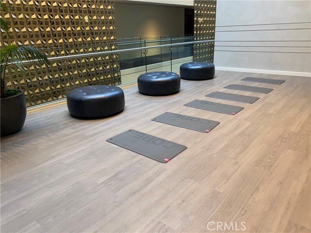 Detail Gallery Image 15 of 27 For 400 S Broadway #1813,  Los Angeles,  CA 90013 - 1 Beds | 1 Baths