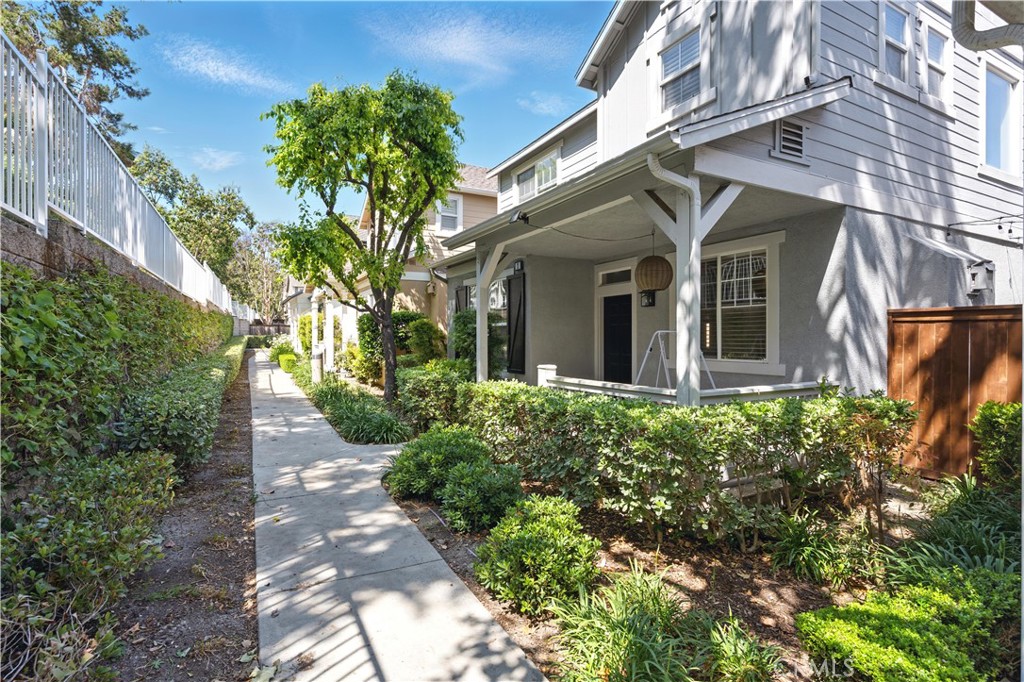 3 Bluff Cove Drive