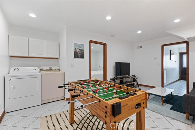 Detail Gallery Image 19 of 42 For 208 Marine Ave, Manhattan Beach,  CA 90266 - 3 Beds | 2 Baths