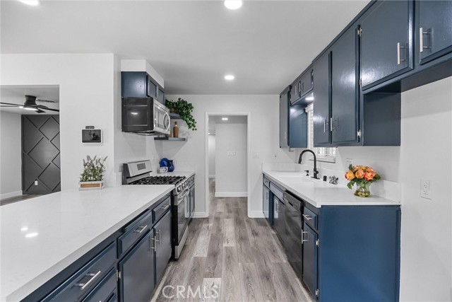 Detail Gallery Image 22 of 41 For 3113 Pendleton Ct, Bakersfield,  CA 93309 - 3 Beds | 2 Baths