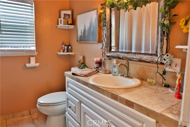 Detail Gallery Image 18 of 33 For 1201 South St, Corning,  CA 96021 - 5 Beds | 1/1 Baths