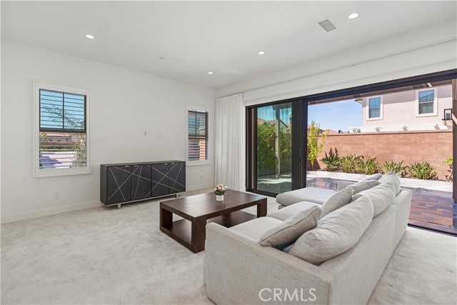Detail Gallery Image 8 of 46 For 195 Plum Lily, Irvine,  CA 92618 - 3 Beds | 2/1 Baths