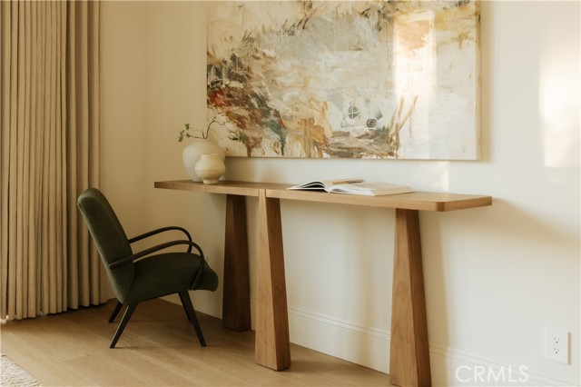 Detail Gallery Image 30 of 50 For 4748 Noble Ave, Sherman Oaks,  CA 91403 - 5 Beds | 5/1 Baths