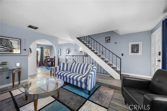 Front Image Thumbnail for CRPW26173389