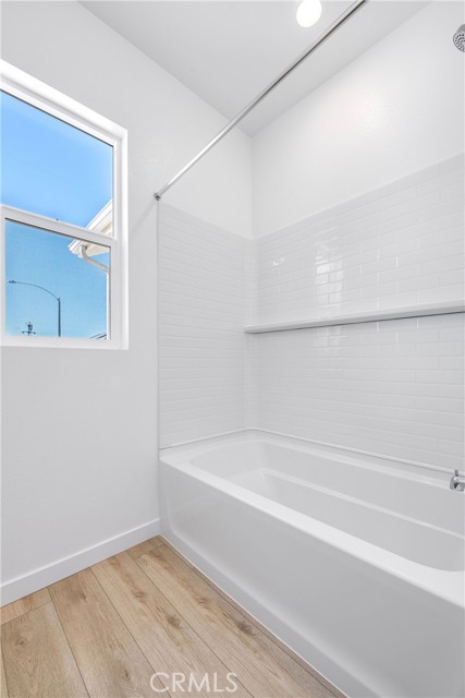 5564 Gem Court, Lancaster CA: https://media.crmls.org/medias/0283ec4b-825b-4c13-8eea-5d82a05b117c.jpg