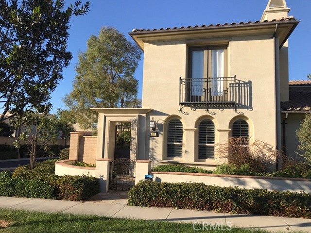 23 Gray Dove, Irvine, CA 92618